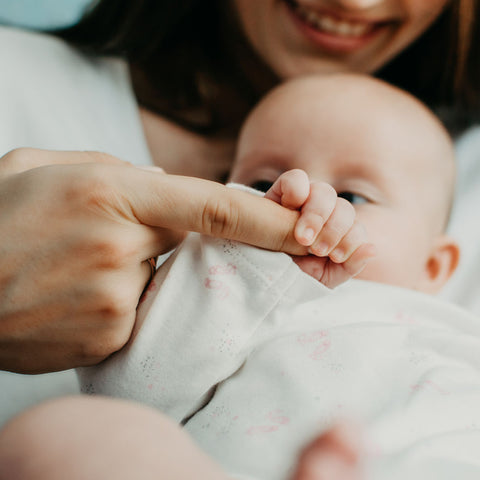 Pós-parto: como lidar com o turbilhão de emoções do puerpério - Terral Natural